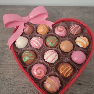 New Valentines Day Box of Chocolates decor